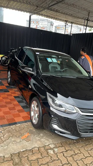 Chevrolet Onix Plus 1.0 Premier Midnight Turbo Aut. 4p Automática