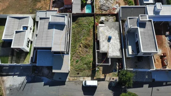 Terreno A Venda No Loteamento Jardim Itália, Na Cidade De Itupeva/sp