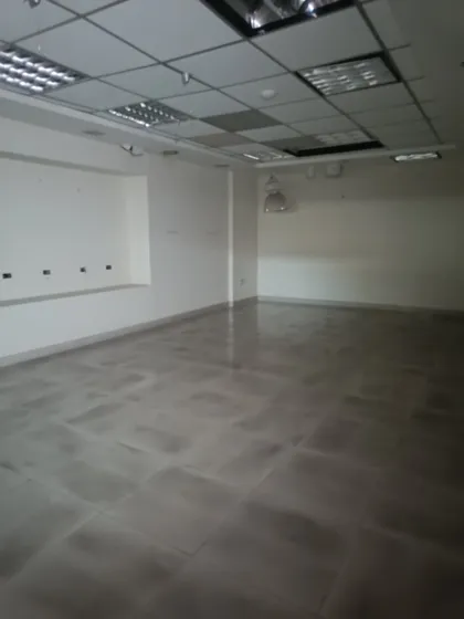 Los Ruices Alquiler Planta Industrial 960 M2 Excelente Ubicacion, Con Montacarga Y Ascensor