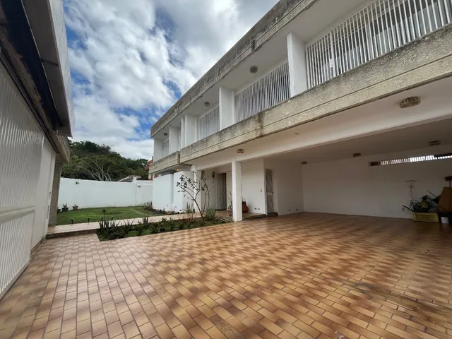 En Venta Casa De 458 M2, Urb. El Cafetal (aciloma)