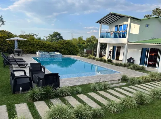 Venta De Espectacular Casa Campestre En Santa Rosa