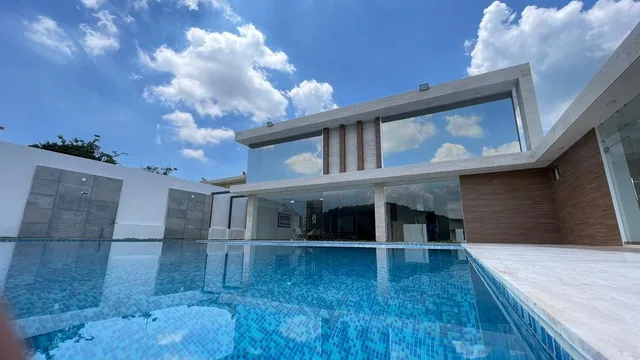 Exclusiva Casa En Terrazas Del Country Guataparo Valencia A Estrenar Y De Lujo