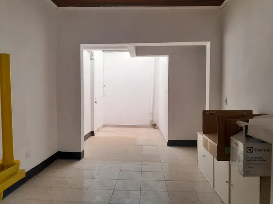 Se Arrienda  Local En El Barrio Buenos  Aires