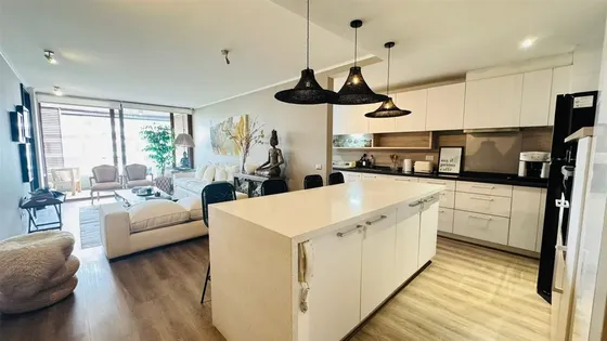 Departamento Amoblado En Arriendo De 3 Dorm. En Vitacura