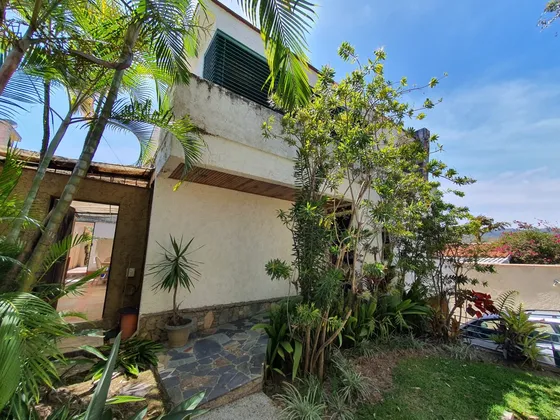 Venta Casa Tres Plantas En Lomas De Club Hipico Con Anexo Baruta