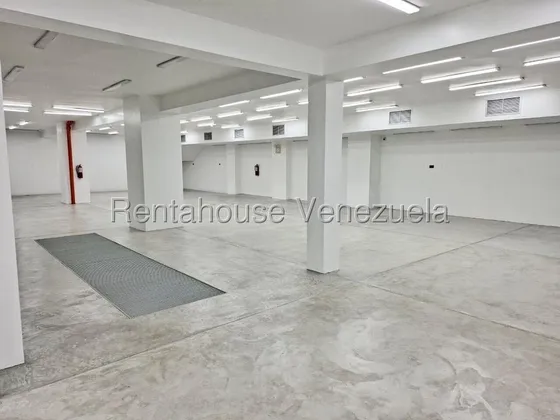 Jel Local En Alquiler En Los Ruices 25-23608 Fg