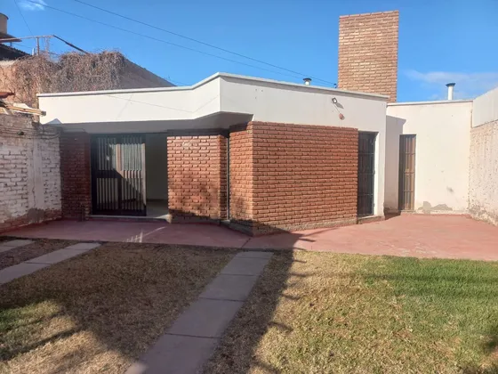Remax Vendimia Alquila Casa En Unimev Guaymallen 