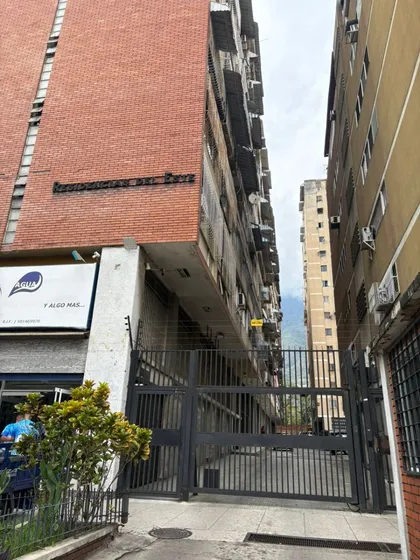 En Venta Comodo Apartamento En La Av Romulo Gallegos - Sebucan