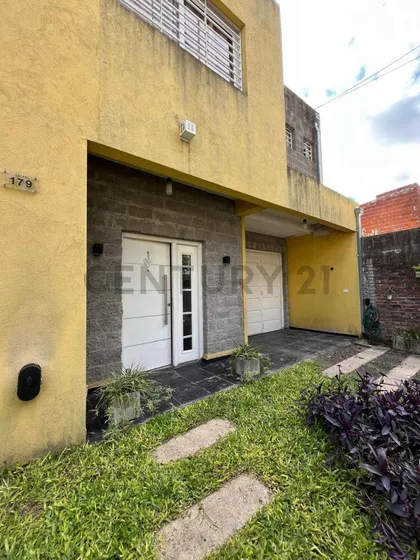 Venta Casa Padua 5 Ambientes