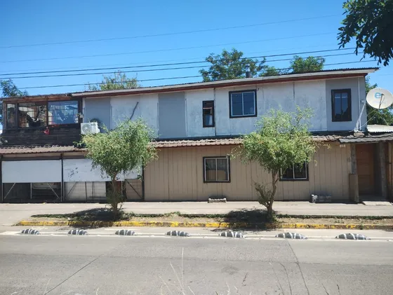 Se Vende Casa Con Buena Ubicación En Mulchén