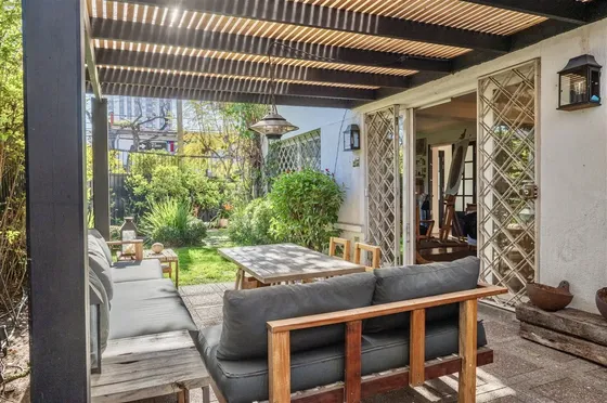 Remodelada, Con Jacuzzi Y A Pasos De Plaza Paraguay
