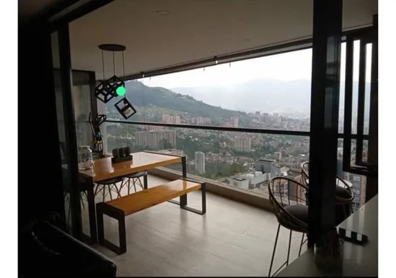 Apartamento En Venta   En Las Brujas Envigado 
