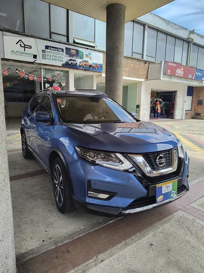Nissan Xtrail 2.5 Exclusive
