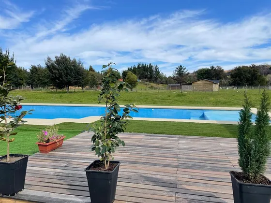 Casa En Venta De 2 Dorm. En Quillón