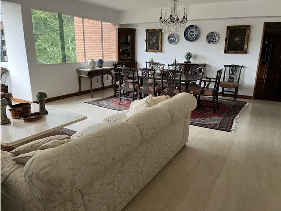 Venta Estupendo Apto 220m2 3h+s/5b/3p La Lagunita