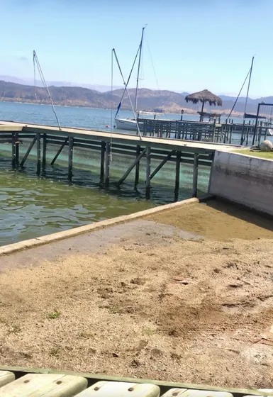 Vendo Gran Casa Condominio 6d Quincho Orilla Lago Rapel