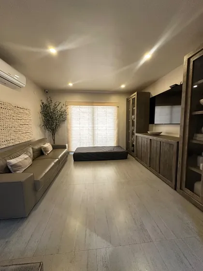 Fc Vende Thown House Moderno Y Minimalista En Cumbres De La Esmeralda