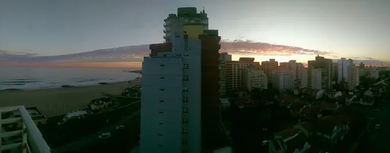 Departamento De 3amb C/dependencia Y Cochera Sobre Avenida Costanera Y 17.
