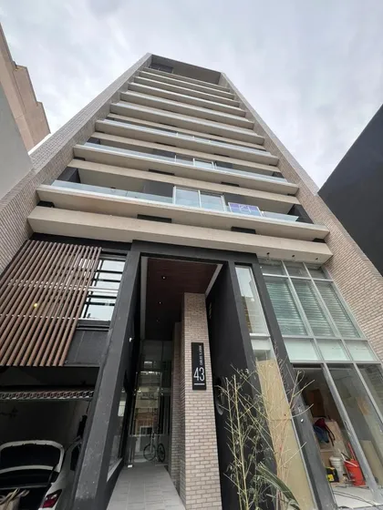 Duplex Venta 3 Ambientes  Carlos Tejedor 43  8vo Y 9no A   C/coch Opcional (lanus)