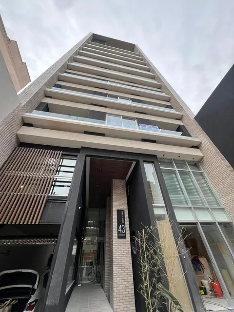 Duplex Venta 3 Ambientes  Carlos Tejedor 43  8vo Y 9no A   C/coch Opcional (lanus)