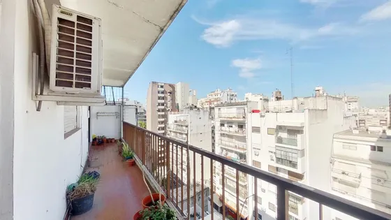 2 Departamentos A Reciclar Con Conexión En Recoleta