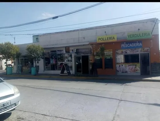 Casa En Venta - 3 Dormitorios 3 Baños - 1.493mts2 - Tanti