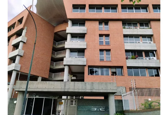 Vendo Ph 377m2 5h/6b/5p Lomas Del Sol 3682