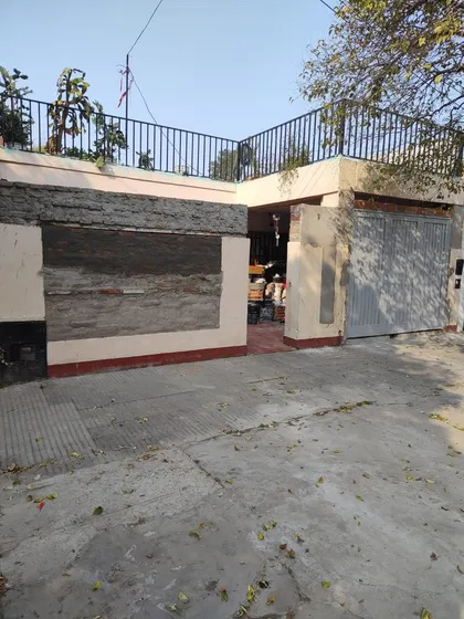 Casa En Venta - 3 Dormitorios 1 Baño - 190mts2 - Rosario