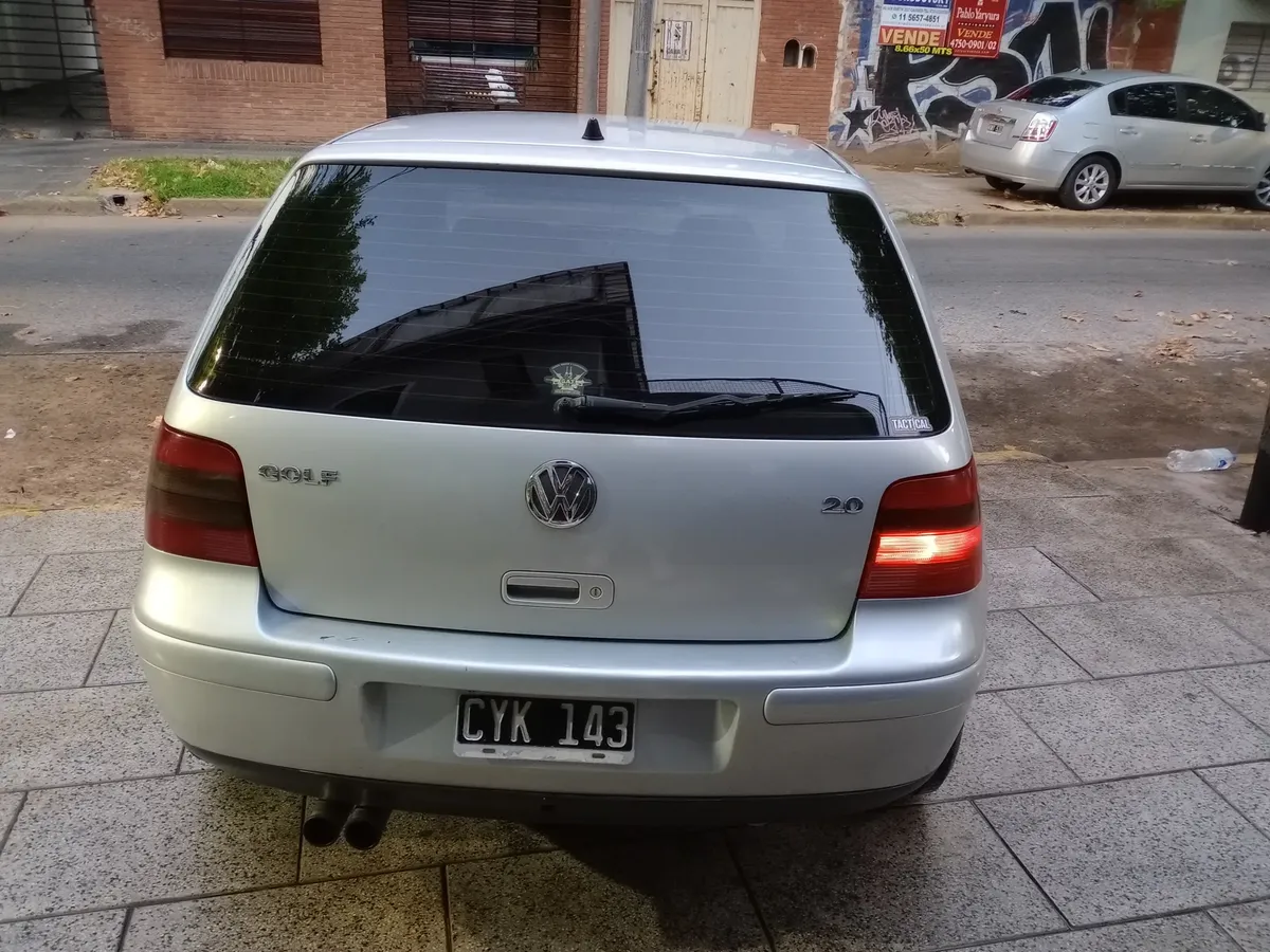 Volkswagen Golf 2.0 Highline65675484747265123