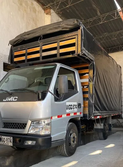 Camion Jmc Jx 1050ta4 2.8 Estacas 2016