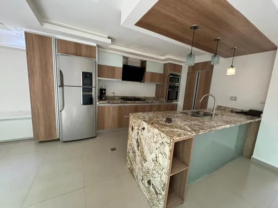 Venta De Townhouse En San Diego Conjunto Residencial Belmonti Villas