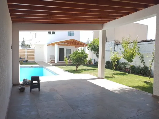 Venta Casa 5hab 4ba La Cisterna