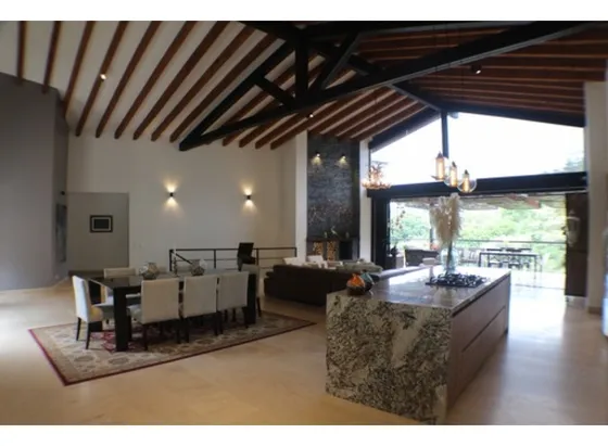 Casa Envigado Variante Palmas Antes Del Peaje Unidad Cerrada