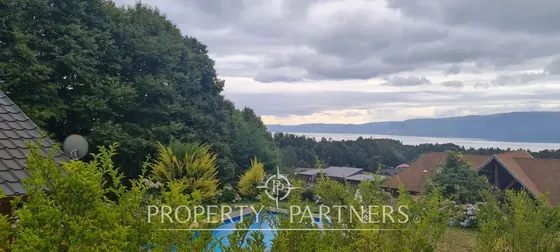 Cómoda Casa Con Vista Al Lago Villarrica