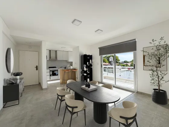 Departamento 2 Ambientes Con Balcón Y Cochera - Bolivar Al 400 - Lomas De Zamora