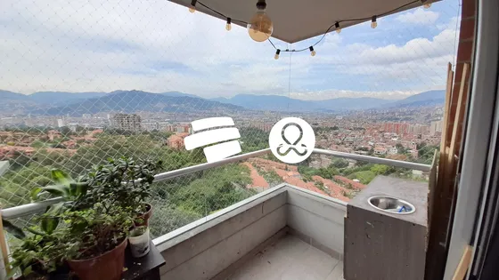 Apartamento En Venta Envigado Las Antillas Con Hermosa Vista