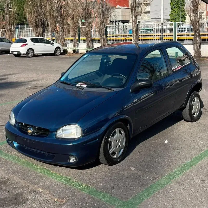 Chevrolet Corsa Classic 1.6 GL 3-door