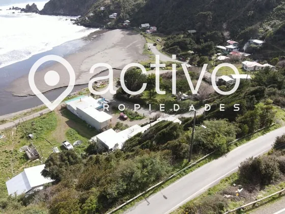Terreno Orilla Playa  Con Camping Y Cabañas