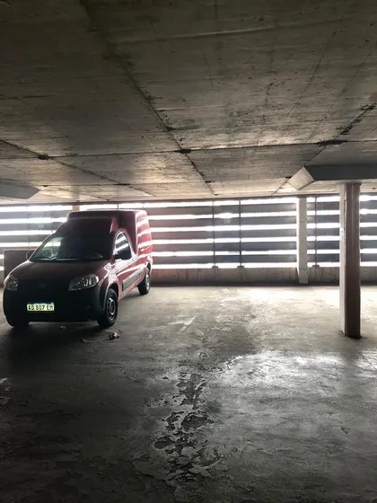 Cochera En Venta - 20mts2 - Quilmes