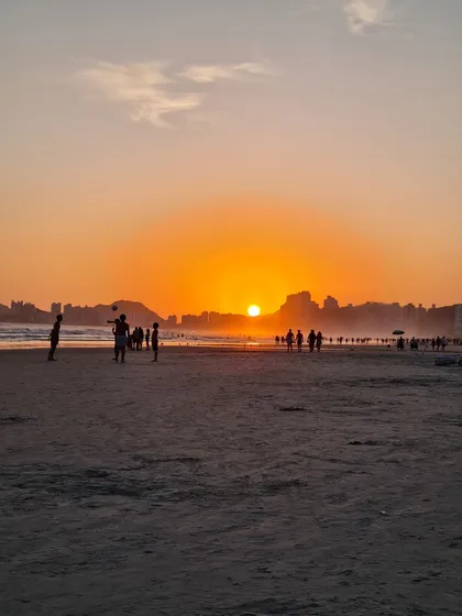 Alugo Apto Em Enseada Guarujá, A 400mts Da Praia 