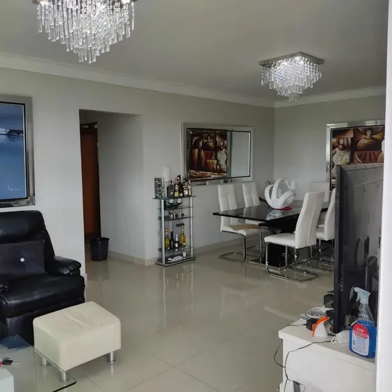 Apto. 3 Hab. Venta Av. España 160 Mt2 Rd$ 10 Millones
