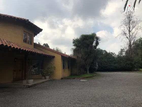 Arriendo Casa Chilena Condominio Santa Luisa De Chicureo, N