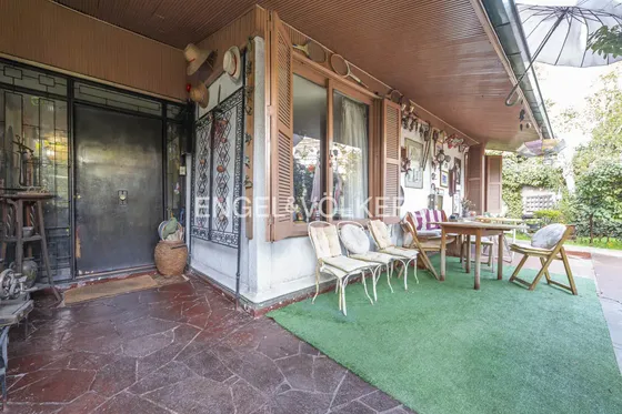 Casa Para Remodelar En Gran Terreno Pedro De Valdivia Nte.