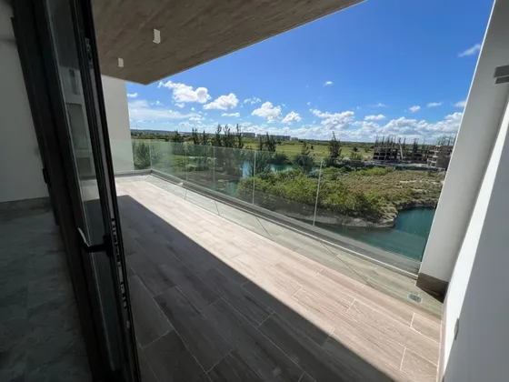 Apartamento Con Linea Blanca De 2 Habitaciones + Servicio En Alquiler En Cap Cana, Punta Cana, Acceso A La Playa