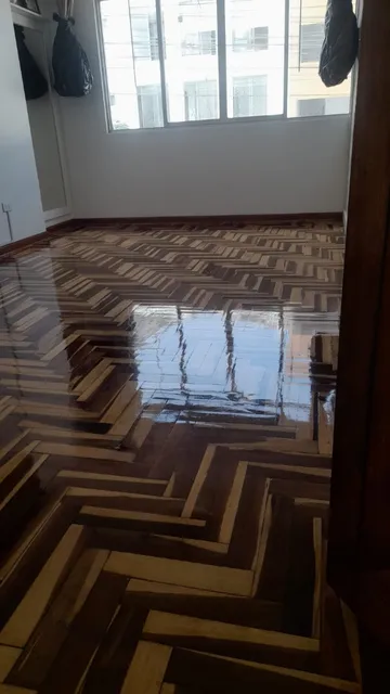 Pulido Instalación Recuperación Y Mantenimiento De Parquet