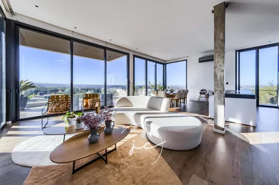Casa En Venta Y Alquiler En La Deseada Con 5 Dormitorios