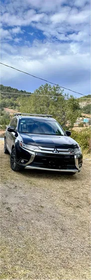 Mitsubishi Outlander 2.4 Limited Cvt