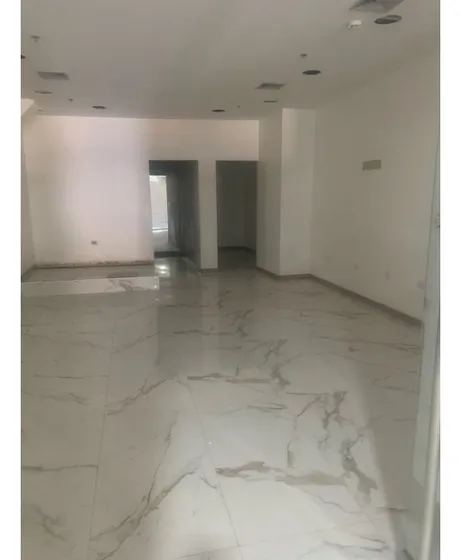 Local Alquiler 52m2 Multiplaza Paraíso