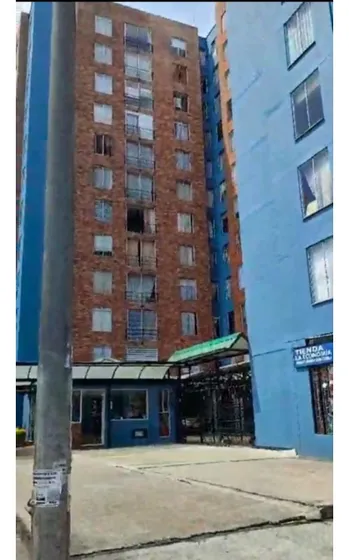 Arriendo O Vendo Local Comercial En Villa Veronica Kennedy 