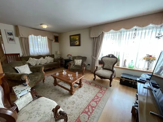 Venta De Casa En Sector Jardín De Las Rosas.
